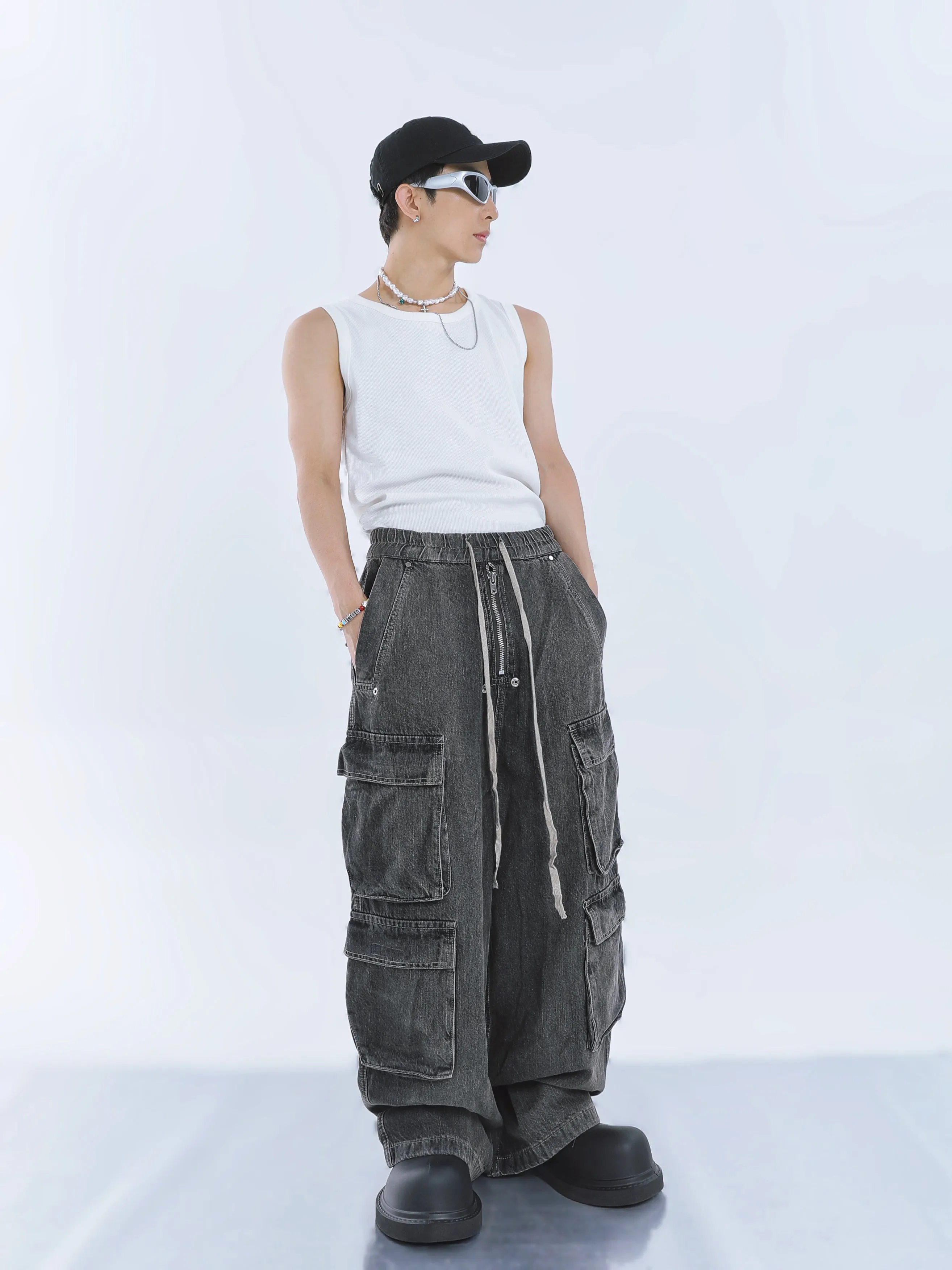 【23s September.】Large Pockets Cut Into Wide-leg Jeans