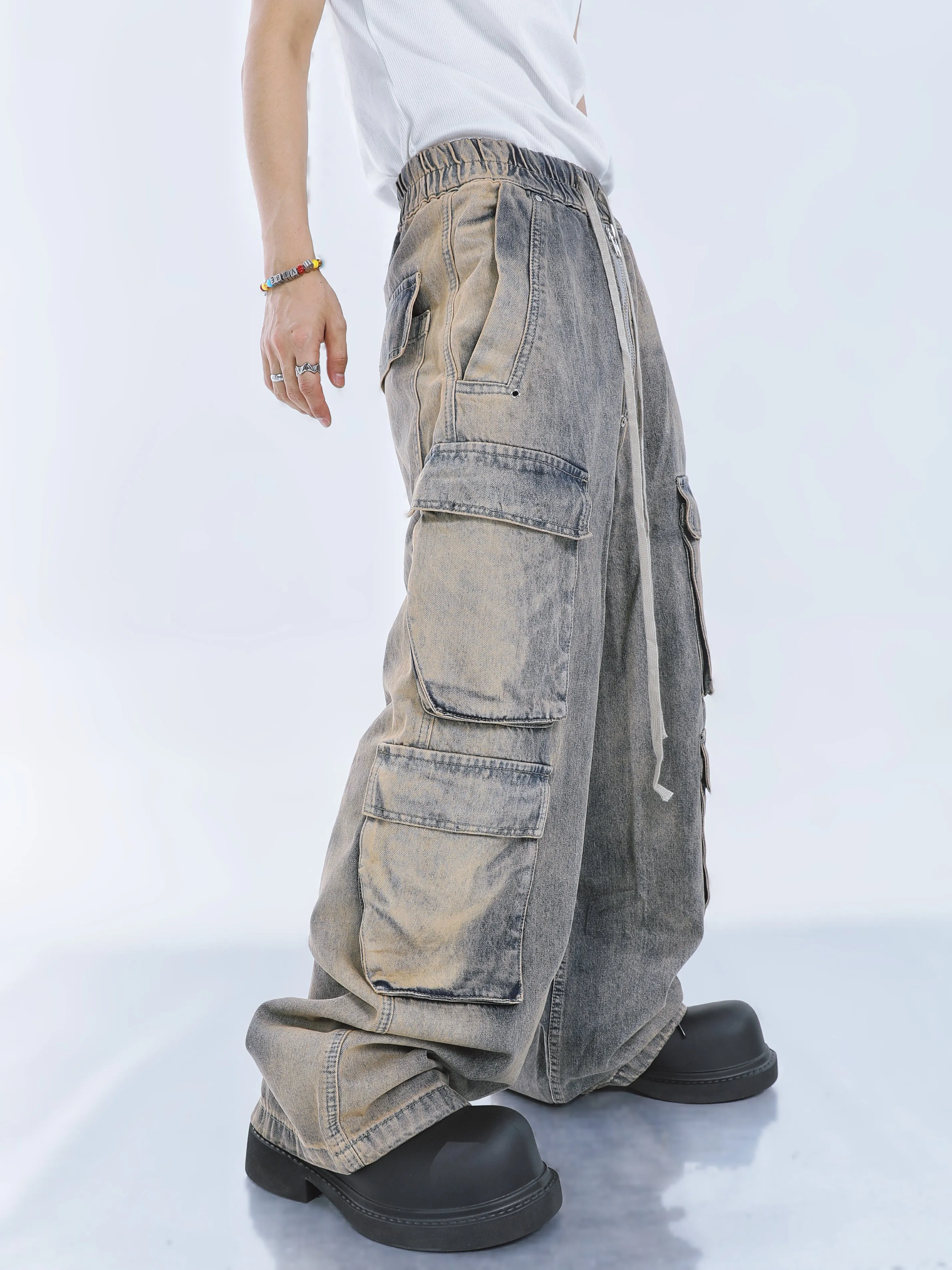 【23s September.】Large Pockets Cut Into Wide-leg Jeans